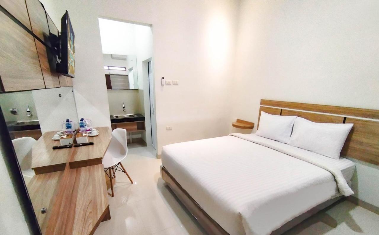 Hometown Residence Bandar Lampung Exterior photo